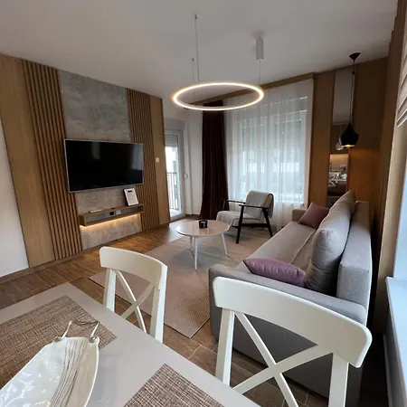 Verde Apartman Sokobanja ソコバニャ
